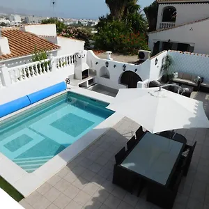 https://villa-emma-nerja.es-andalucia.com